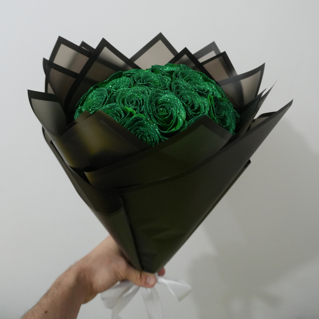 Buchet 21 Trandafiri Verzi Royal Premium cu Sclipici