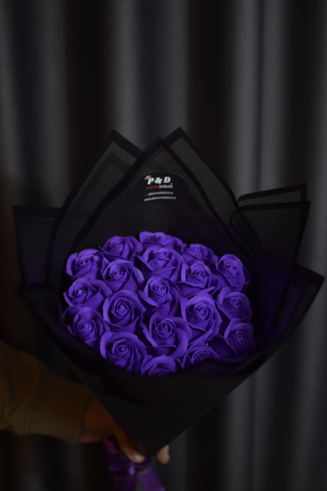 Buchet 19 Trandafiri Premium - Diverse culori disponibile