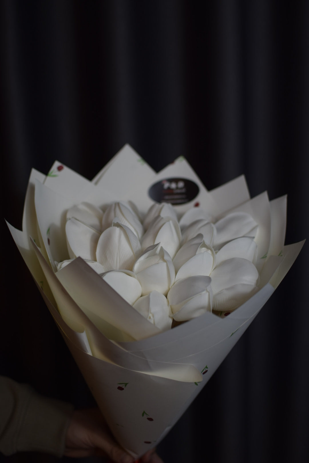 Buchet 19 Lalele Premium – Cadou Special 1 și 8 Martie