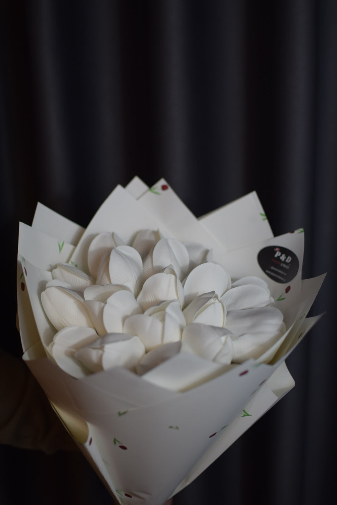 Buchet 19 Lalele Premium – Cadou Special 1 și 8 Martie