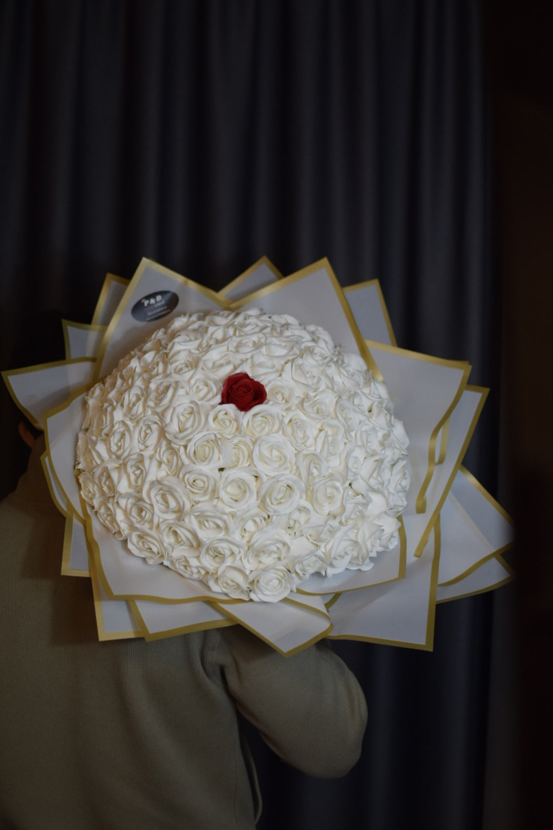 Buchet 101 Trandafiri Premium Albi