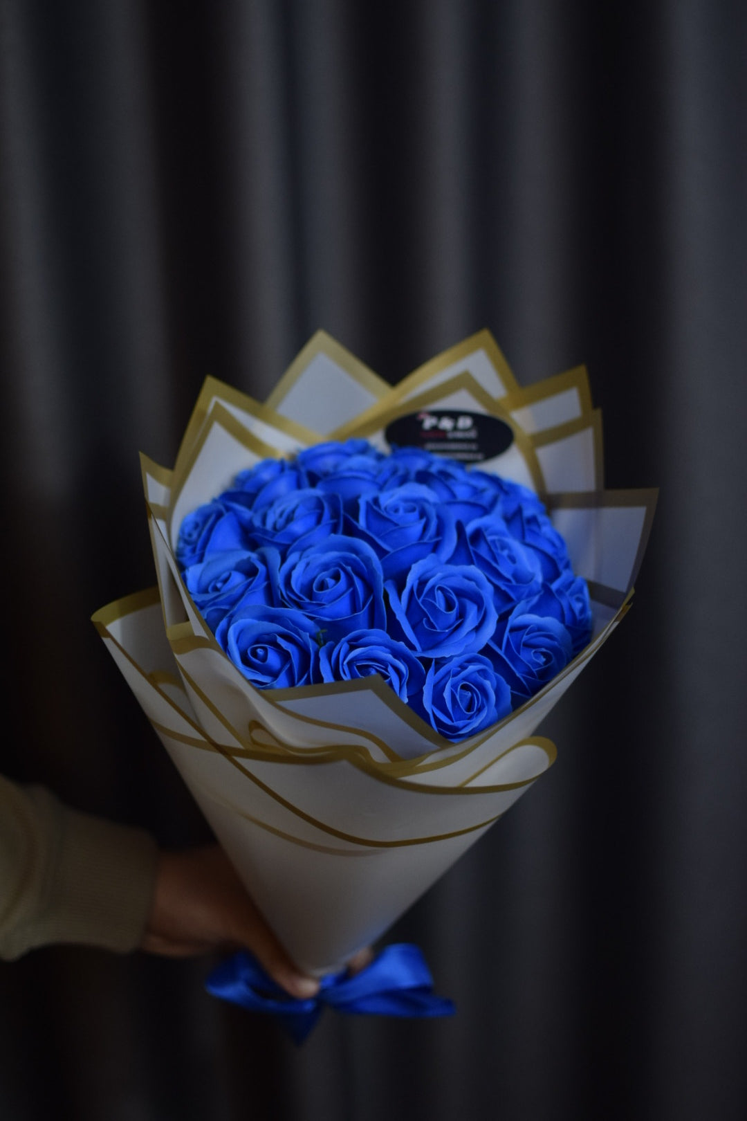 Buchet 19 Trandafiri Premium - Diverse culori disponibile