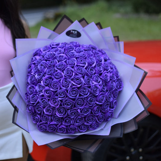 Buchet Trandafiri Mov Cu Sclipici Premium