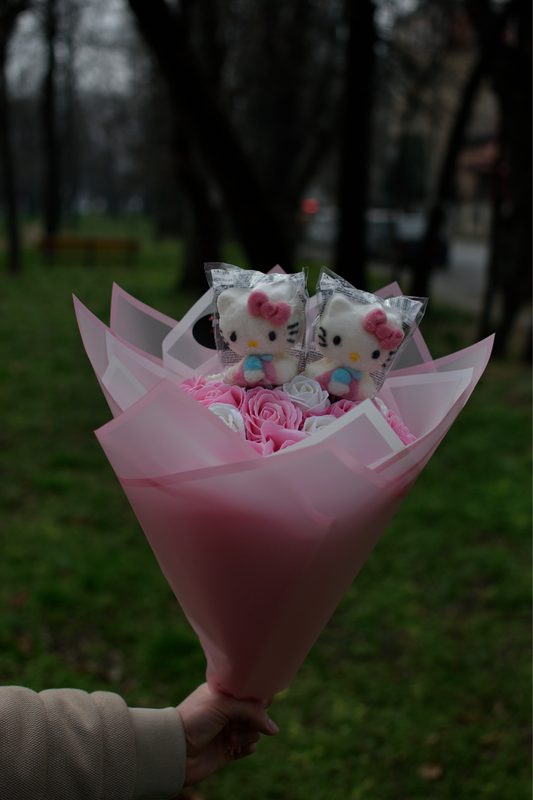 Buchet Hello Kitty